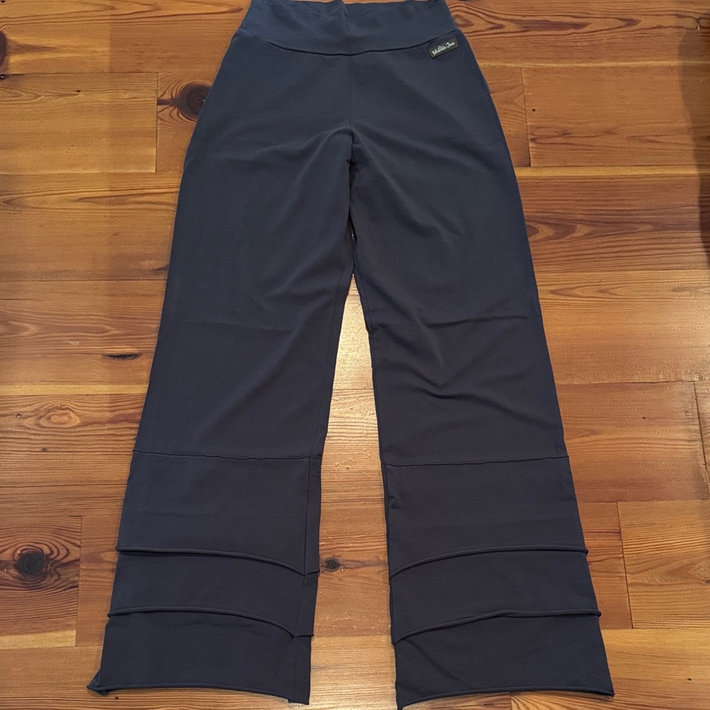Matilda Jane Charcoal Wide-Leg Pants (Fins)